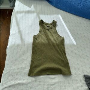 WSLY Olive Green Ribbed Tank Top - size M